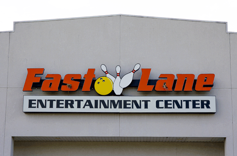 Fast Lane Family Entertainment Center